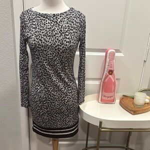 EUC Michael Kors Cheetah Print Long Sleeve Dress